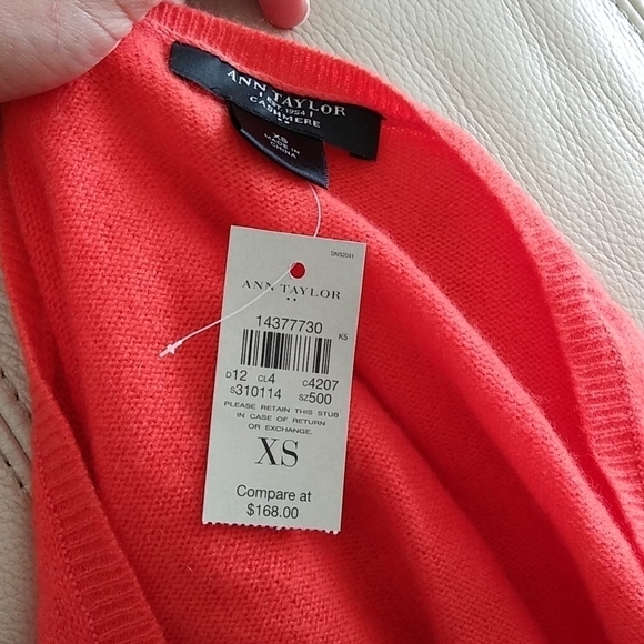 Ann Taylor 100% Cashmere V-neck sweater orange soft fall winter - Picture 5 of 8